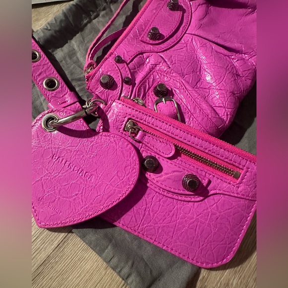 Balenciaga Cagole Wristlet Multipouch - Picture 3 of 8